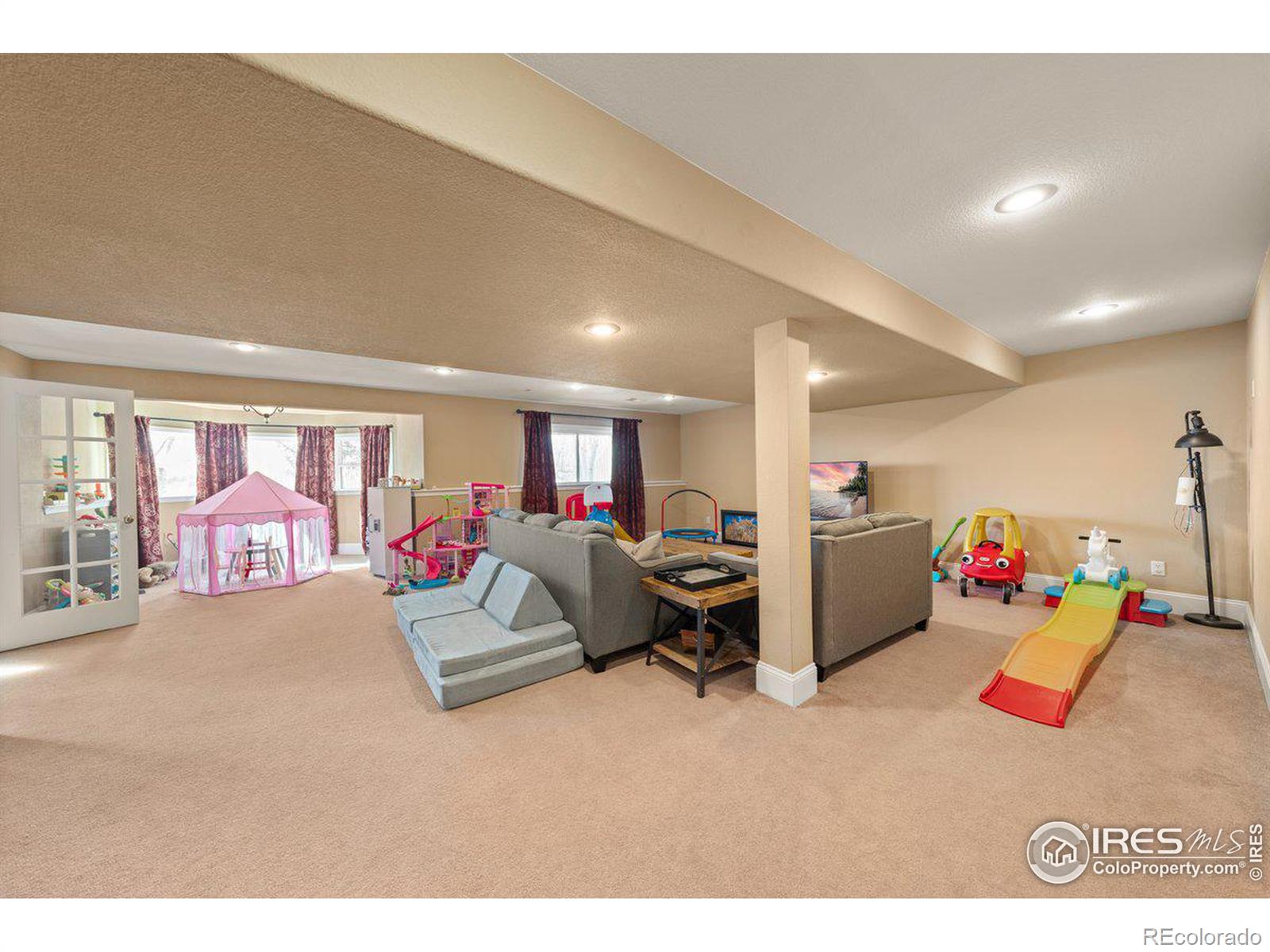 833 Roma Valley Drive