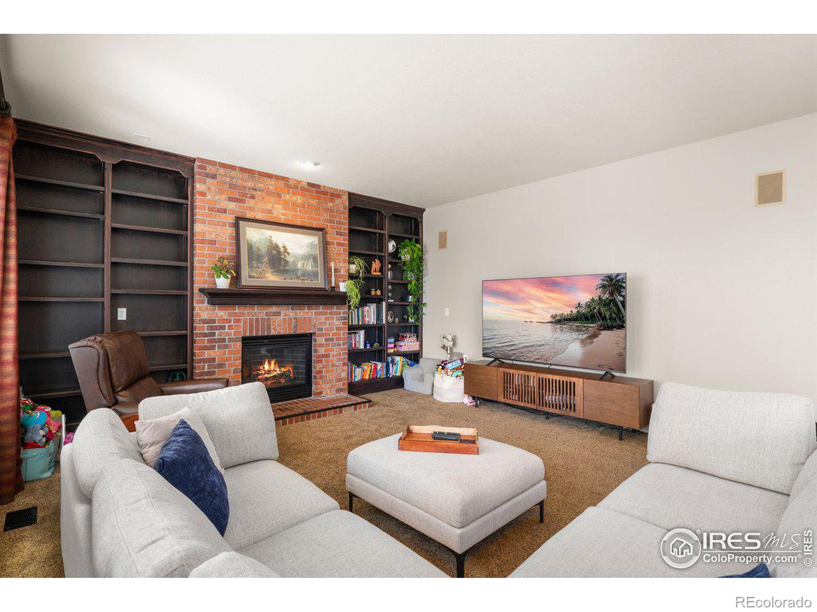 833 Roma Valley Drive