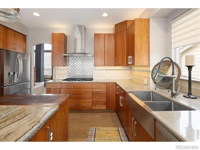 2870 Blue Jay Way