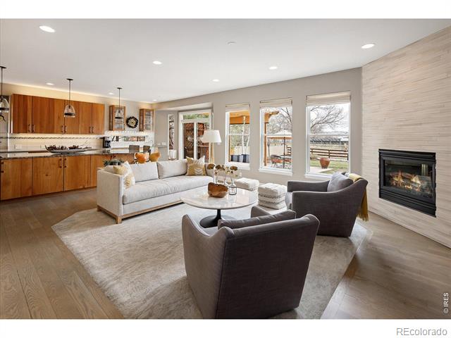 2870 Blue Jay Way