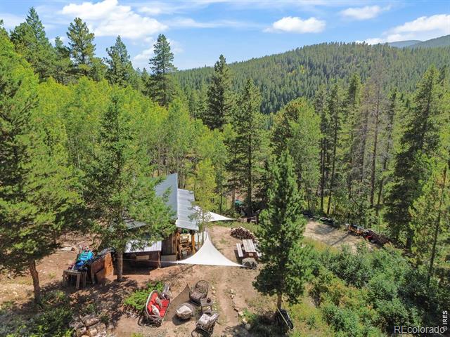 1995 Caribou Road