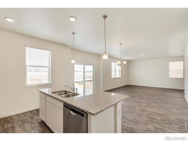 332 Hummingbird Lane