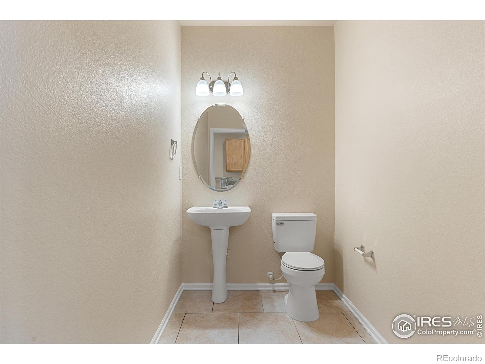 13624 Garfield Street Unit: B