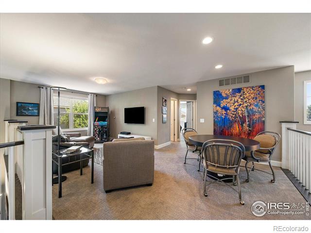 9459 Oakbrush Way