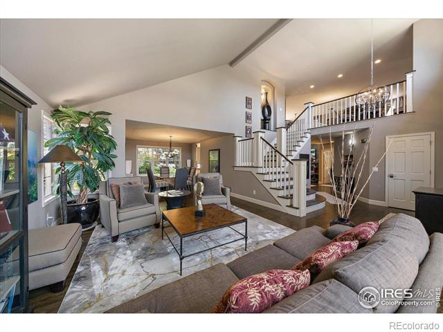 9459 Oakbrush Way