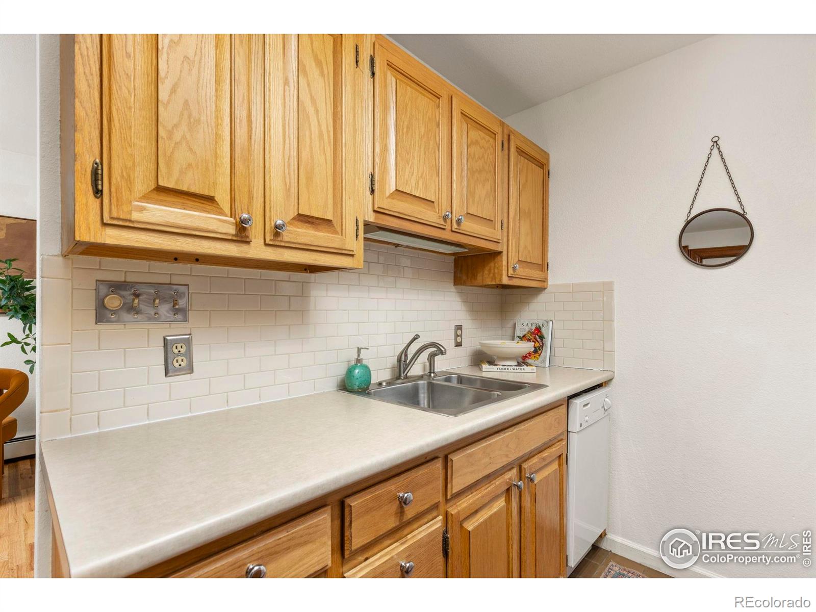 1430 18th Street Unit: 1
