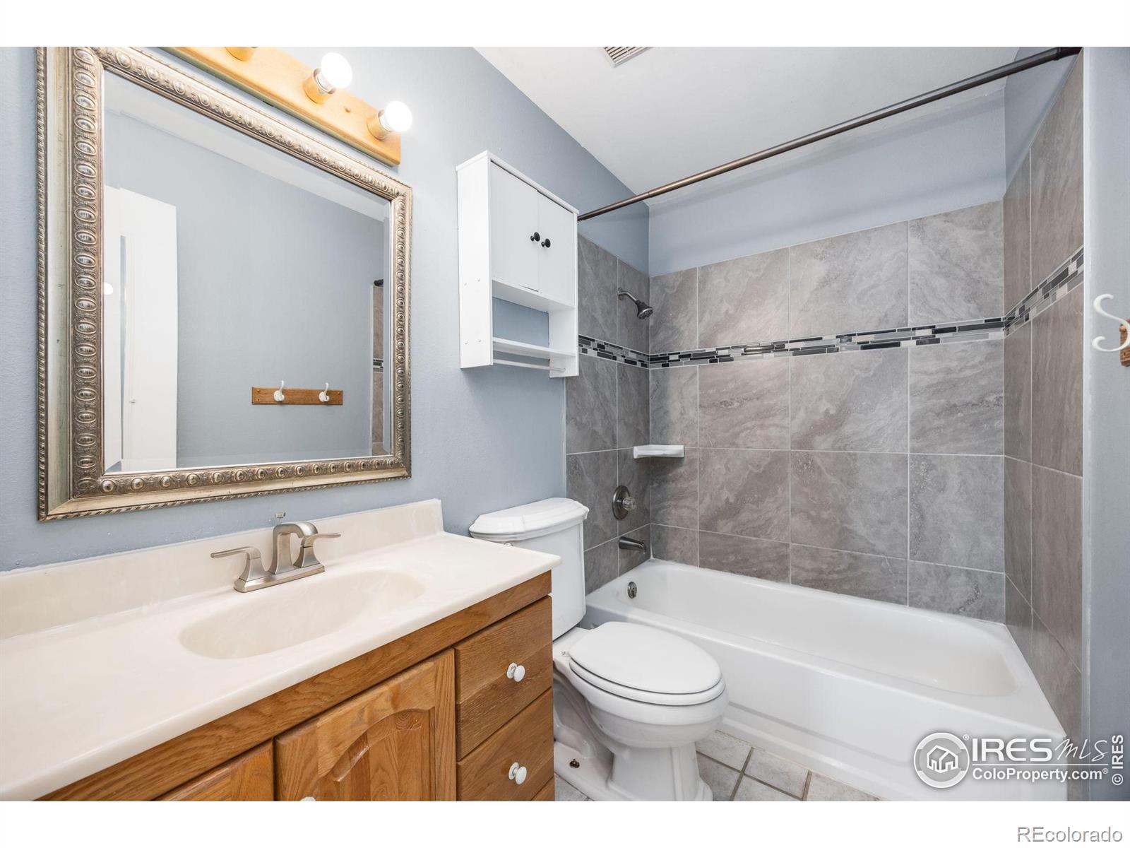 1684 Riverside Avenue Unit: 12