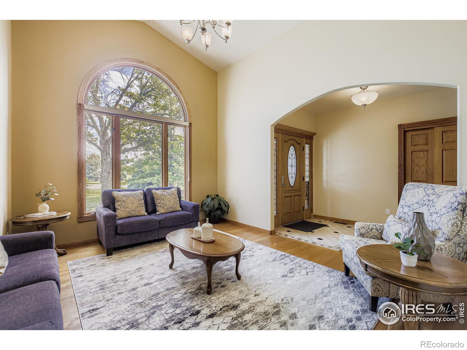 115 Grand View Drive