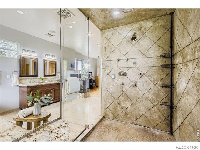 115 Grand View Drive