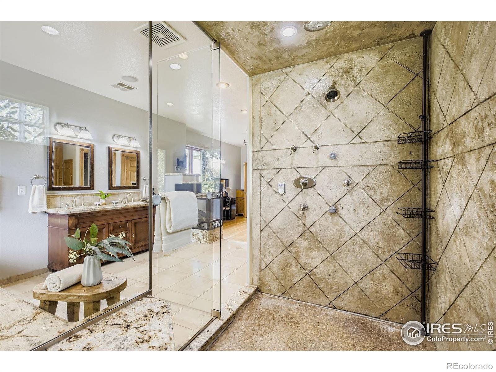 115 Grand View Drive