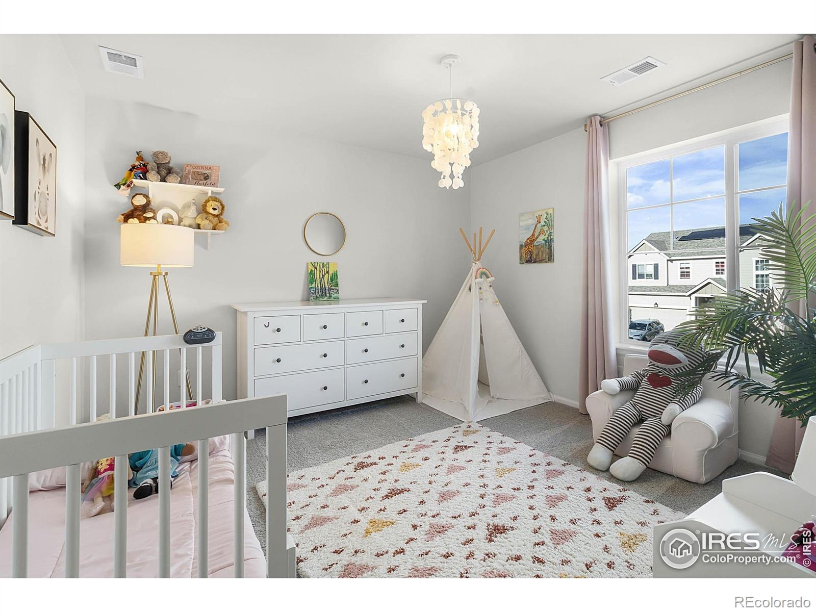 6229 Black Mesa Road