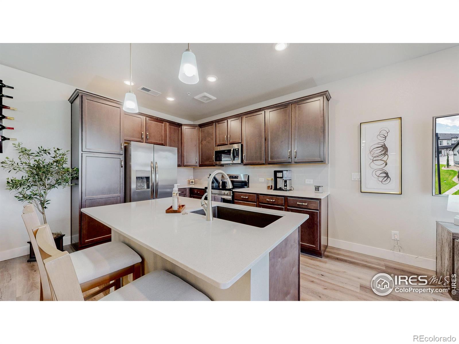 6825 Maple Leaf Drive Unit: 101