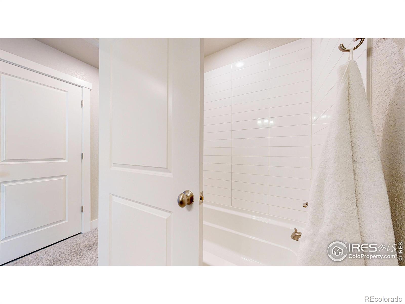 6825 Maple Leaf Drive Unit: 101