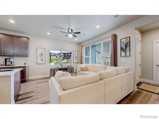 6825 Maple Leaf Drive Unit: 101