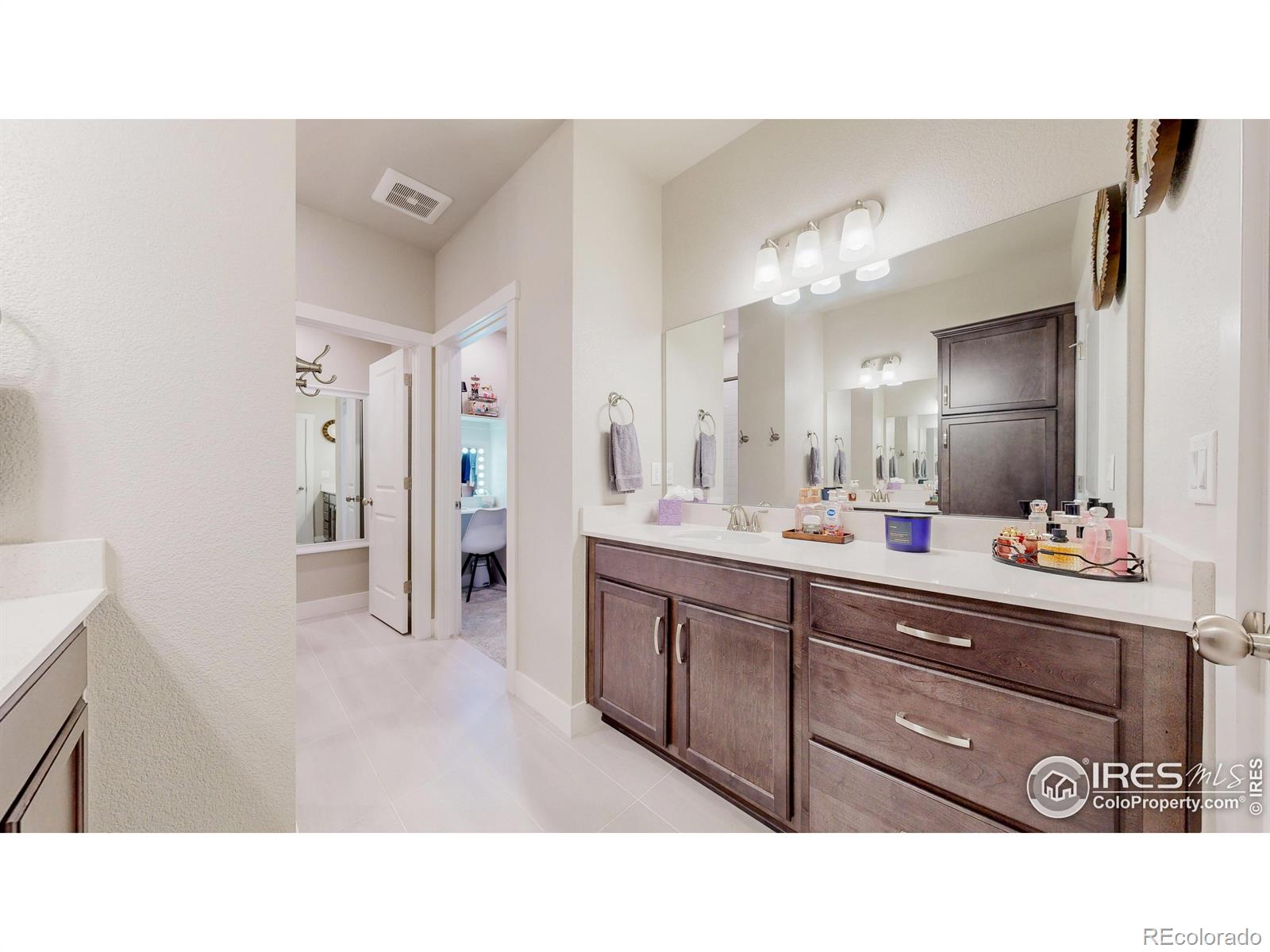 6825 Maple Leaf Drive Unit: 101