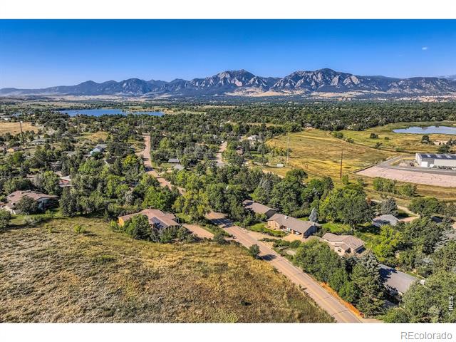 1379 Westview Drive