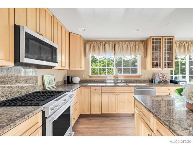 806 Bittersweet Lane