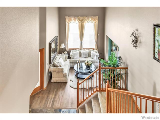 806 Bittersweet Lane