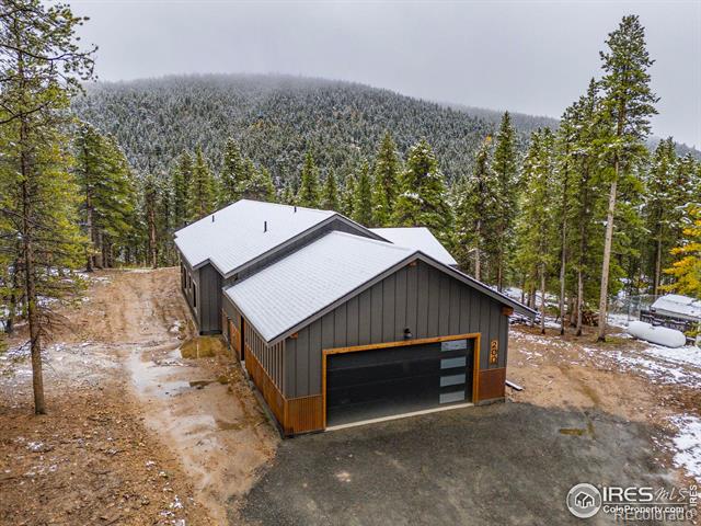 200 Severance Lodge