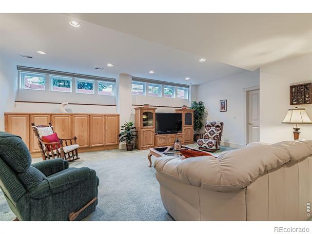 2577 Lake Meadow Drive