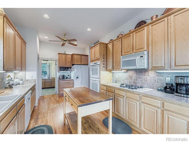 2577 Lake Meadow Drive
