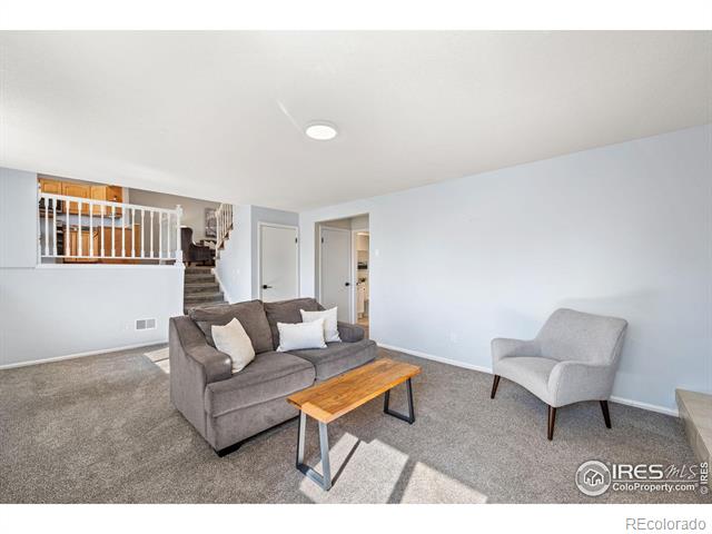 322 W Harper Street