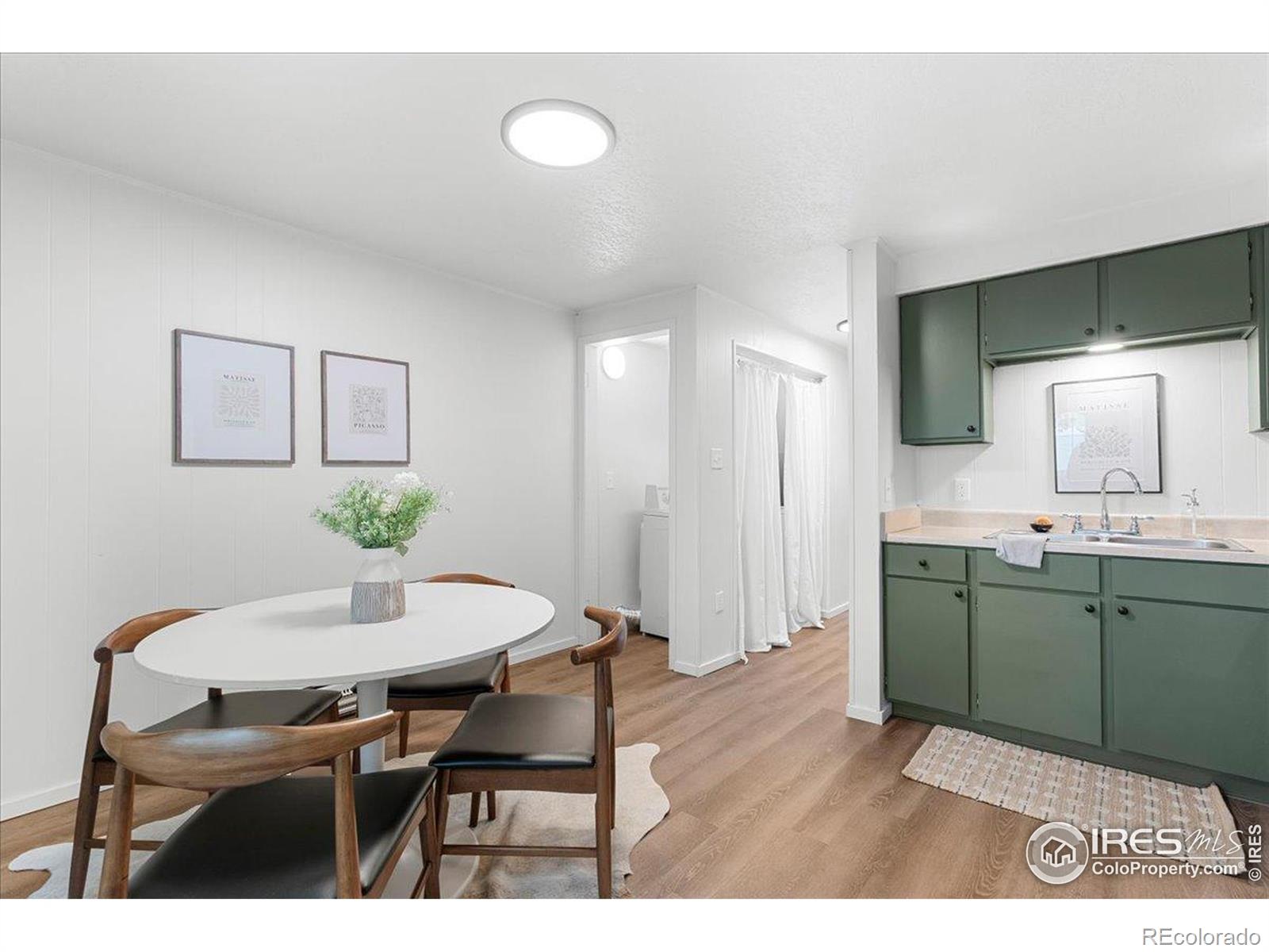 1200 Pomona Street Unit: Q & R