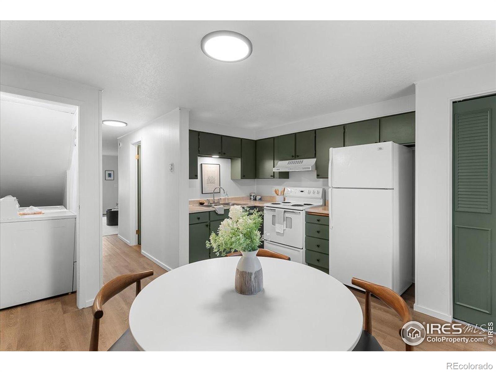1200 Pomona Street Unit: Q & R
