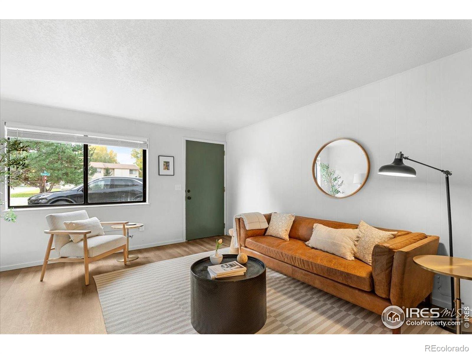 1200 Pomona Street Unit: Q & R