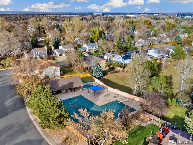 1725 Ridgewood Road