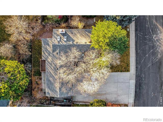 1725 Ridgewood Road