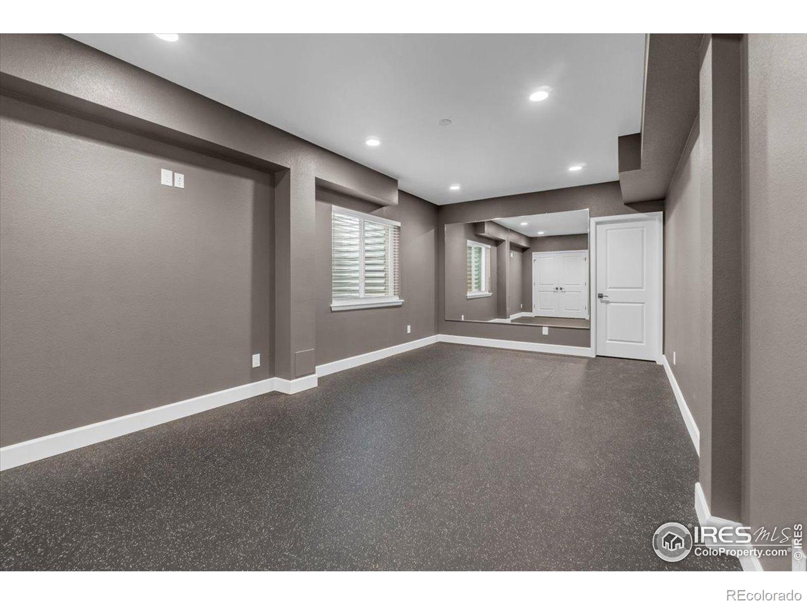 12862 Crane River Drive