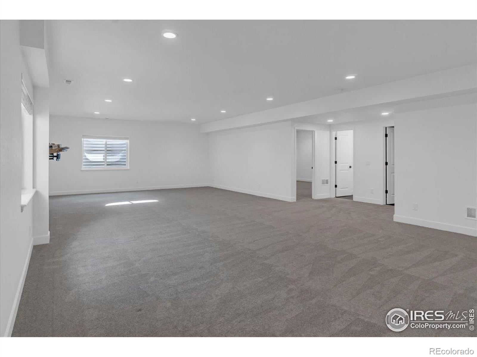 12862 Crane River Drive