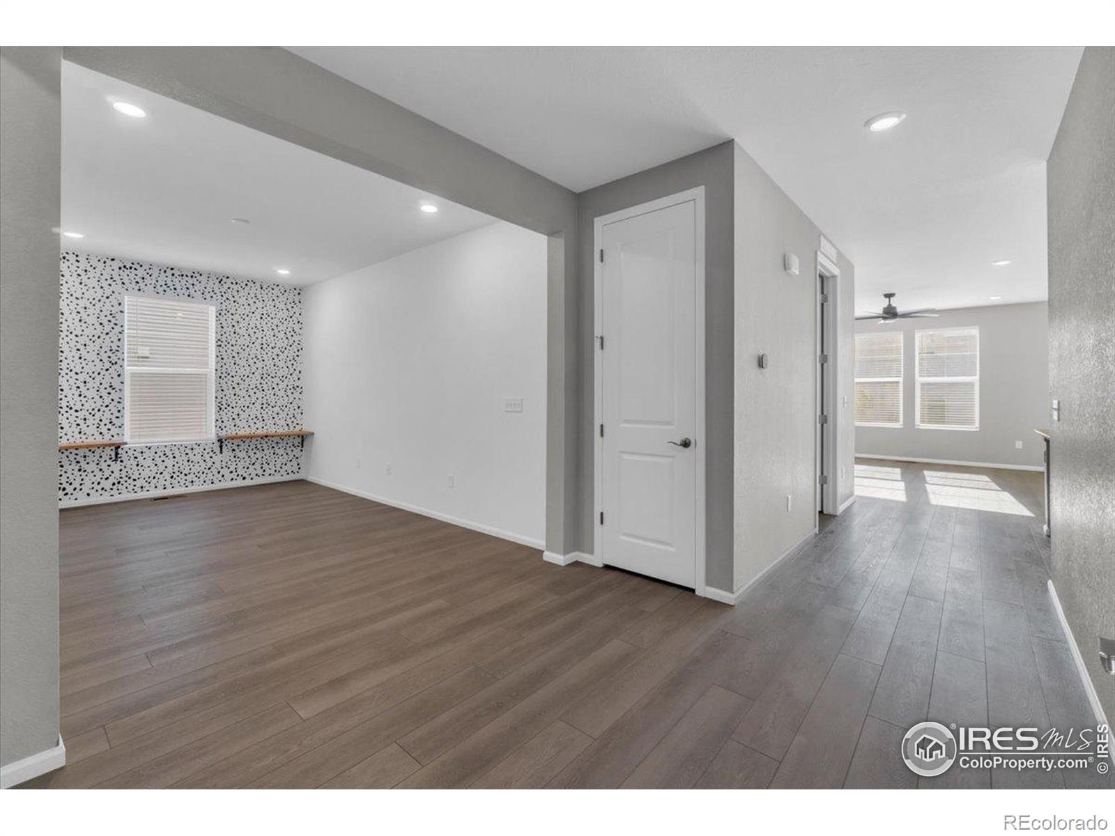 12862 Crane River Drive