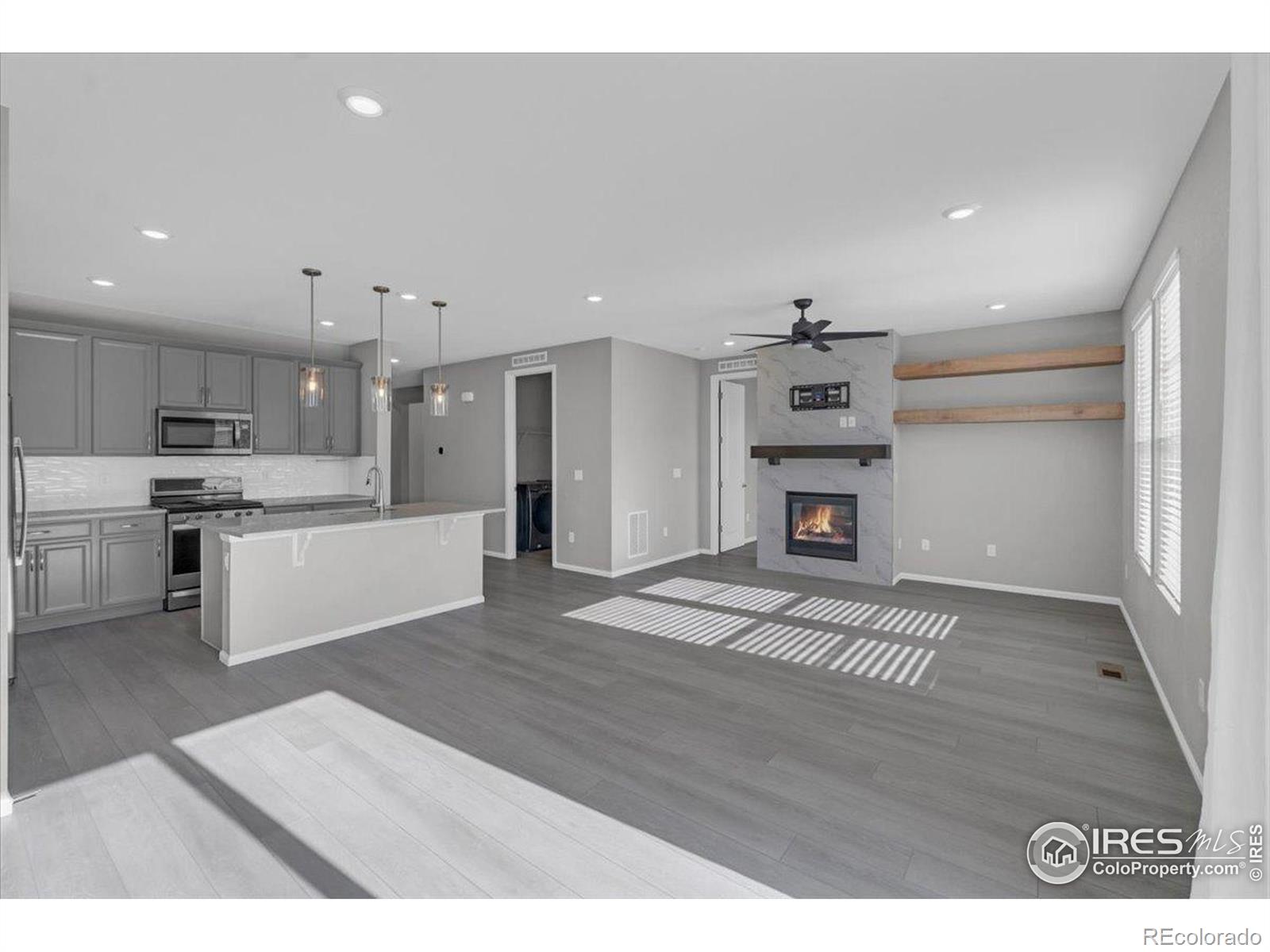 12862 Crane River Drive