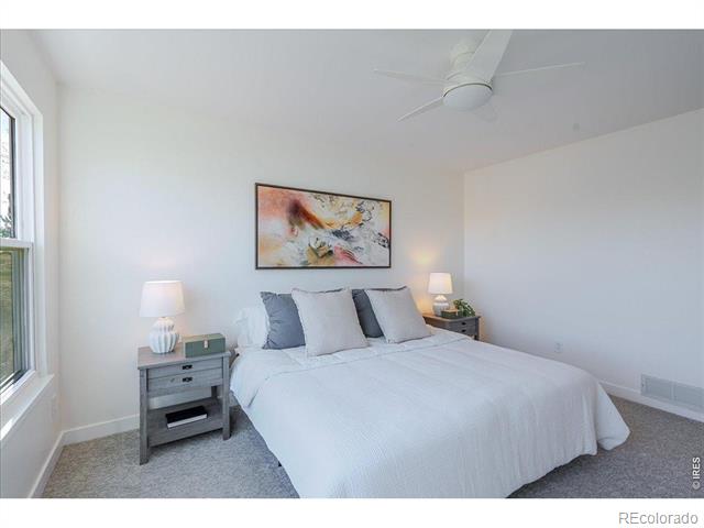 128 S Warbler Court