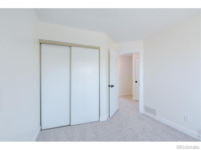 128 S Warbler Court