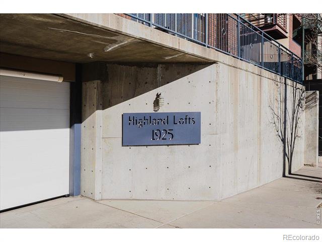 1925 W 32nd Avenue Unit: 401