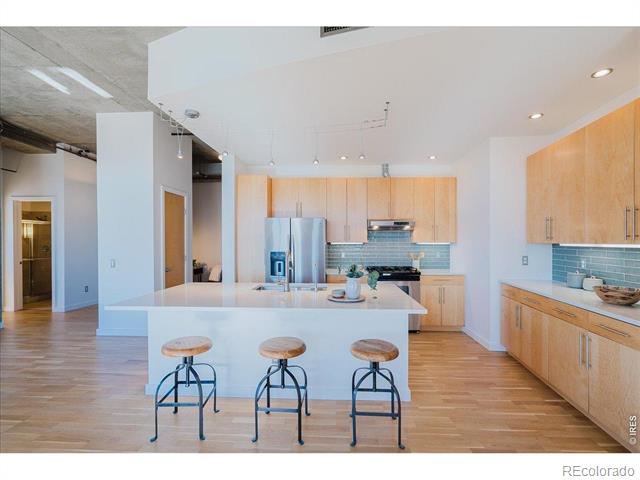 1925 W 32nd Avenue Unit: 401