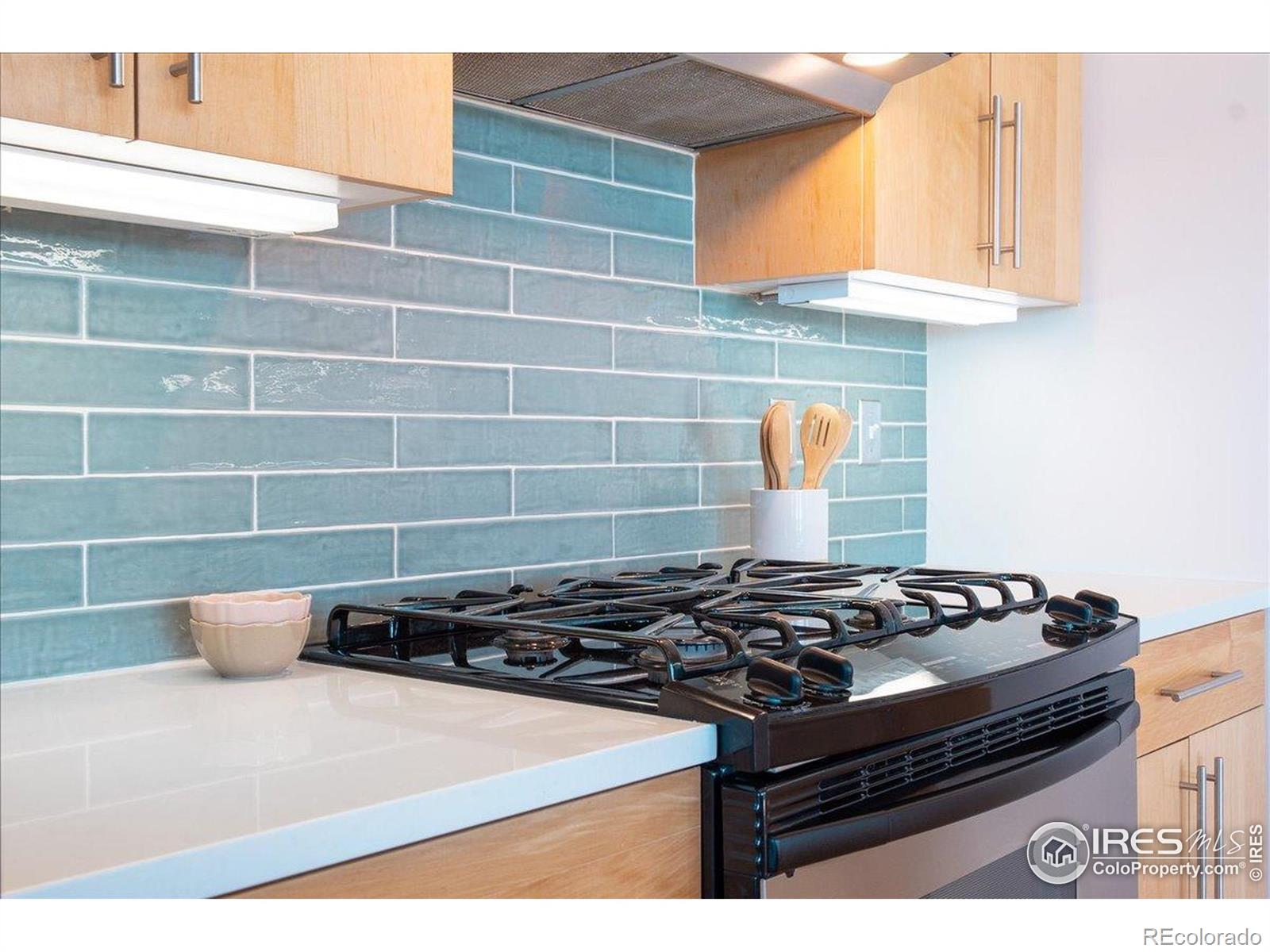 1925 W 32nd Avenue Unit: 401