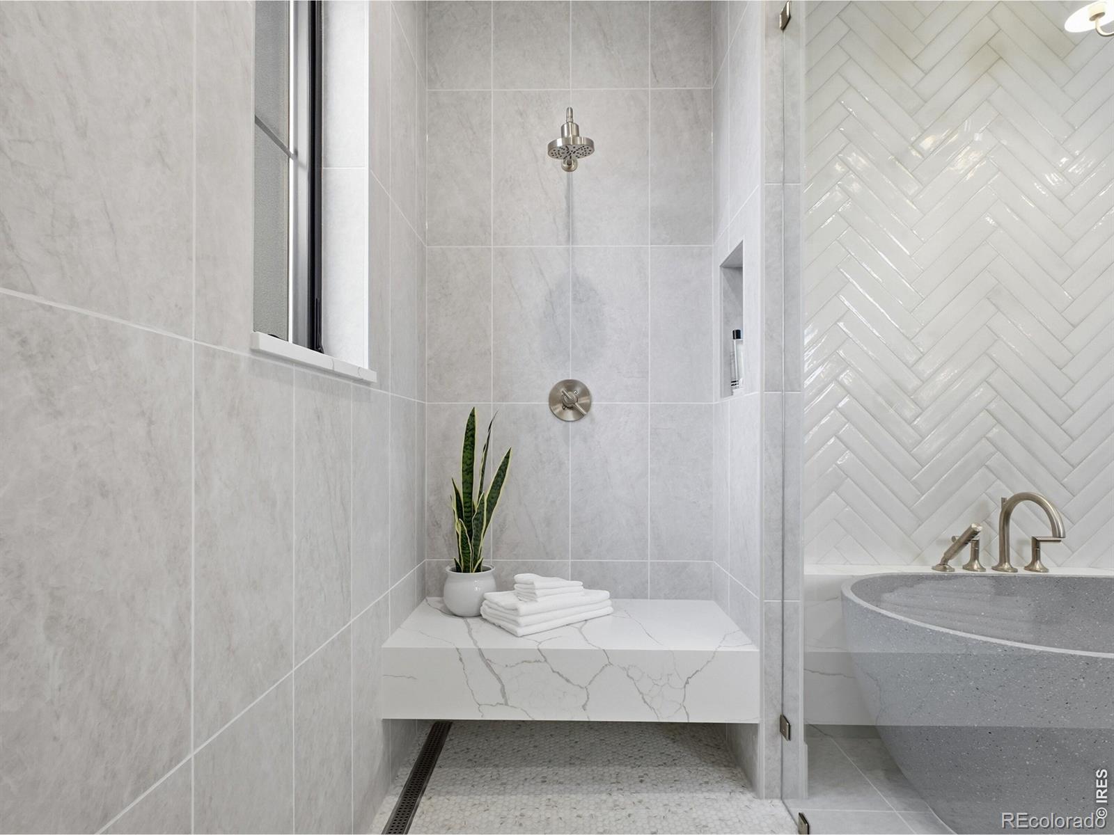 827 Trail Ridge Drive