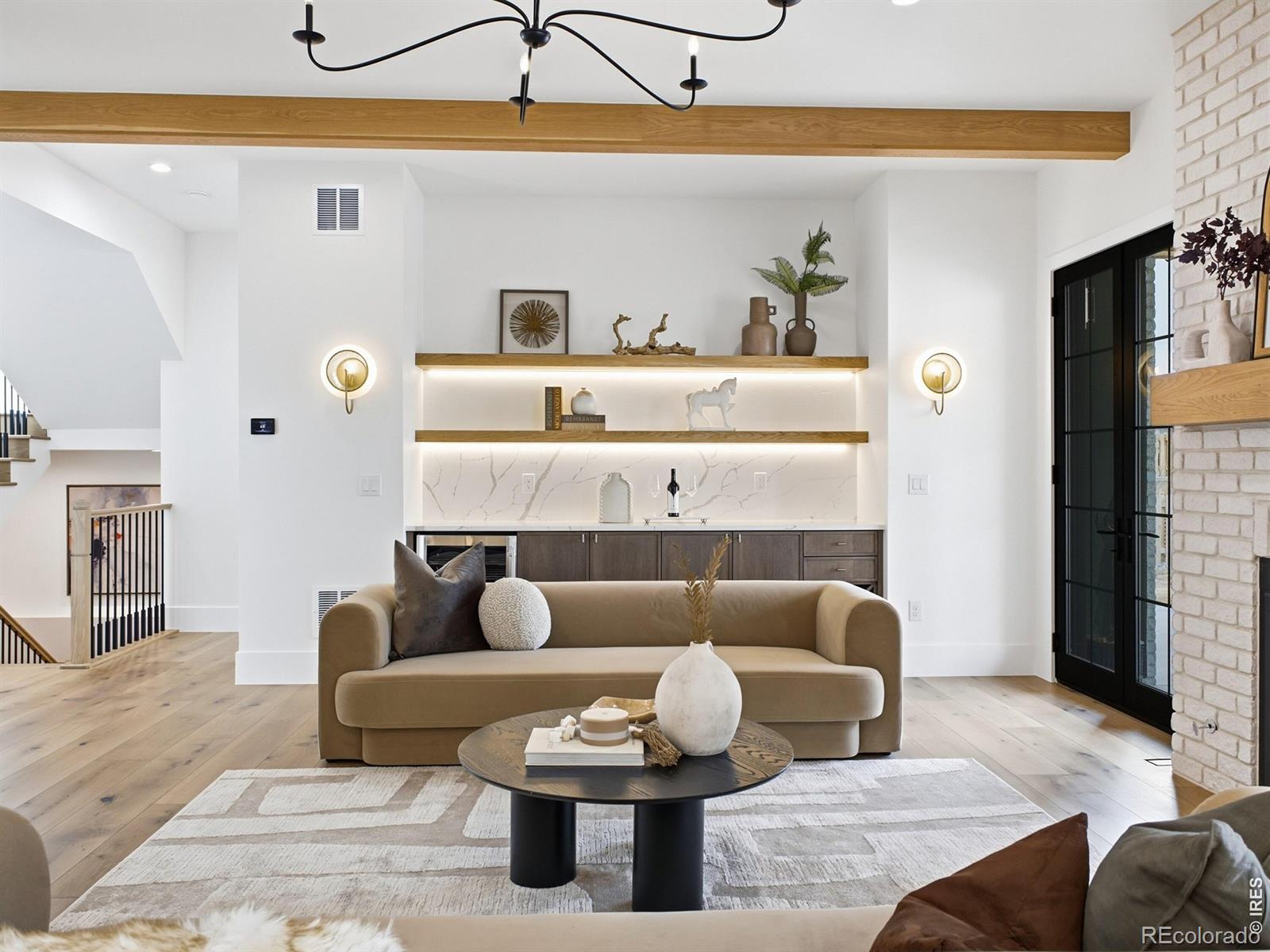 827 Trail Ridge Drive