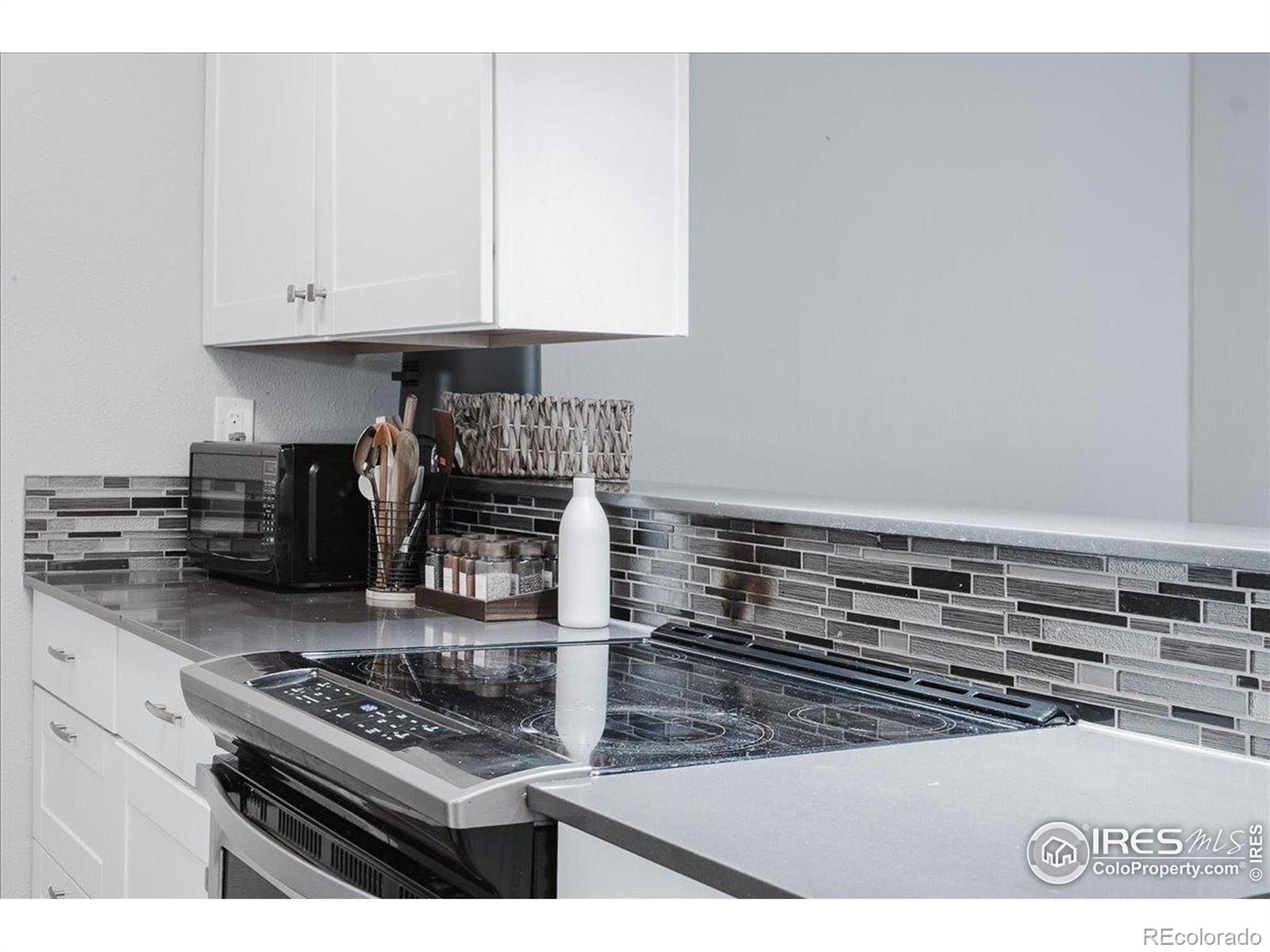 695 Manhattan Drive Unit: 116