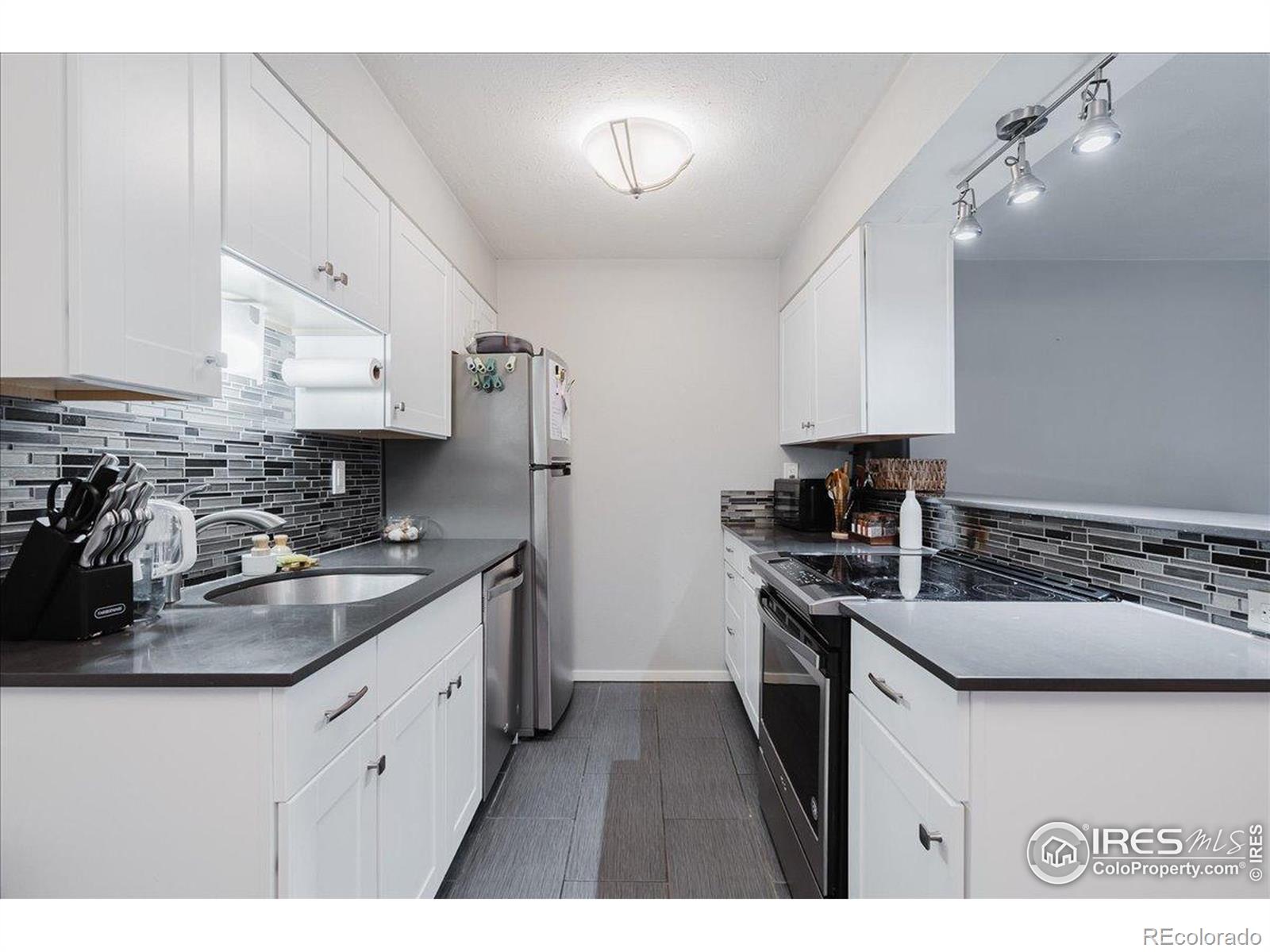 695 Manhattan Drive Unit: 116