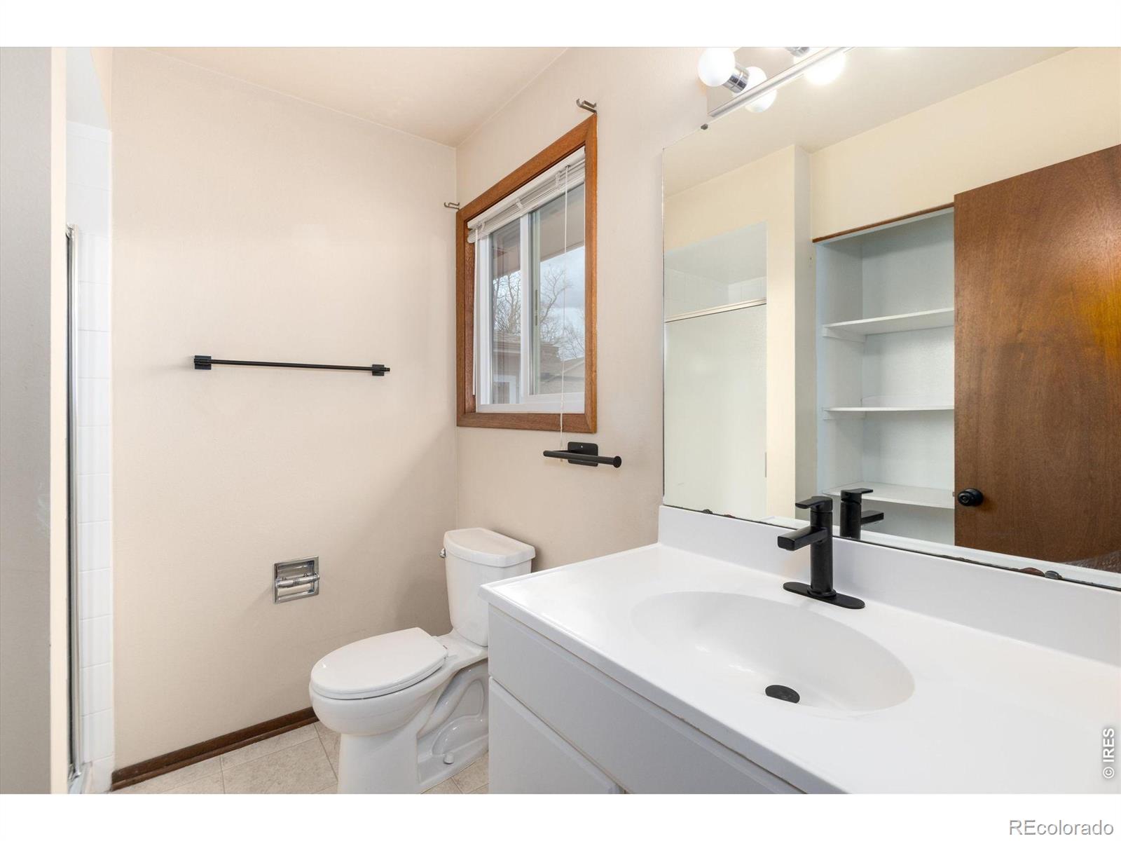 2516 Mountain View Avenue