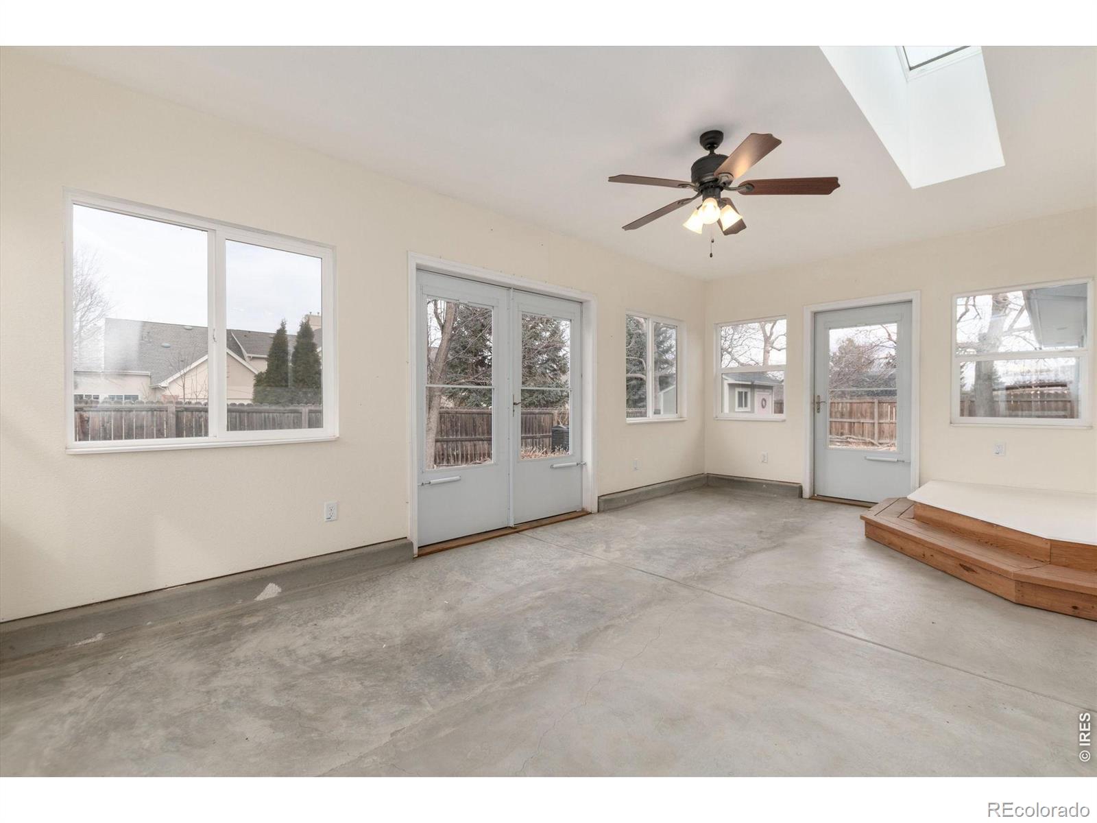 2516 Mountain View Avenue