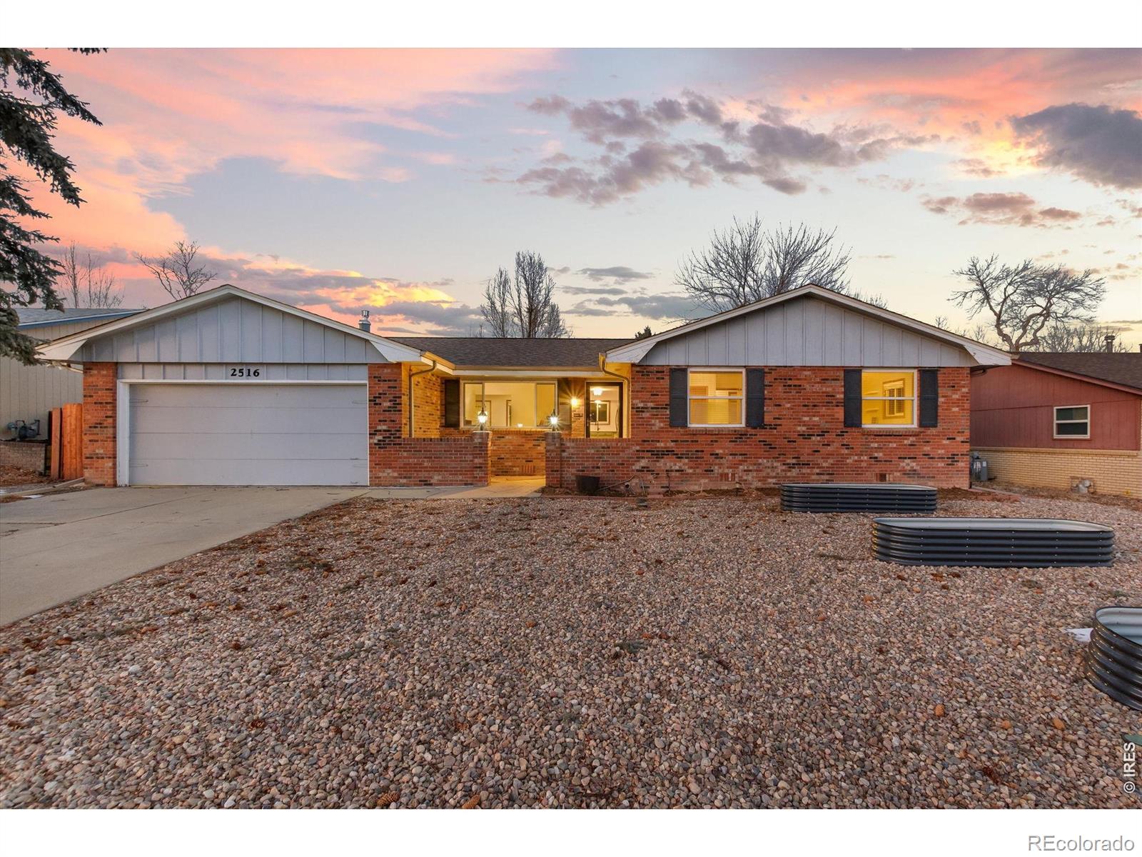 2516 Mountain View Avenue