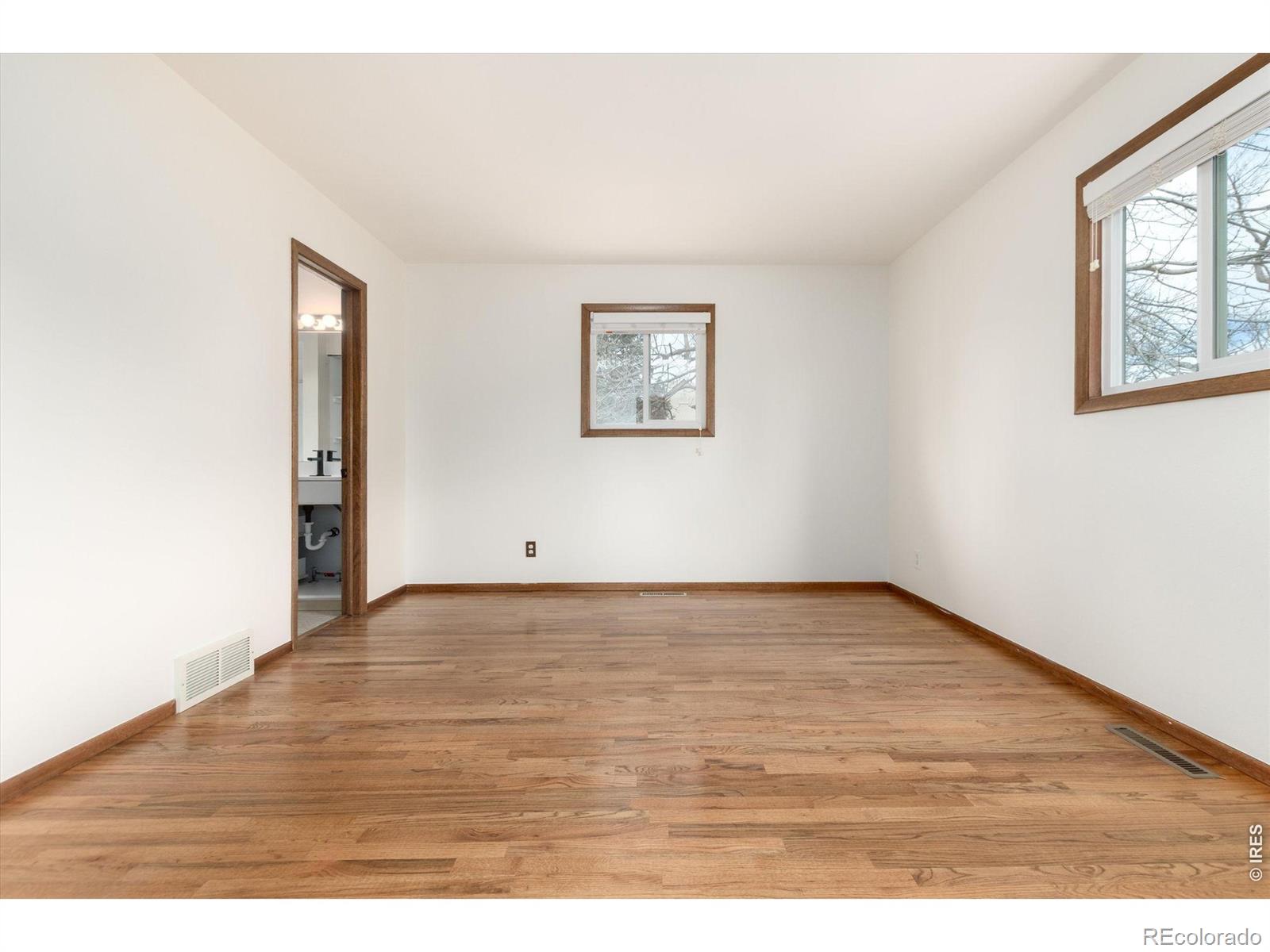 2516 Mountain View Avenue