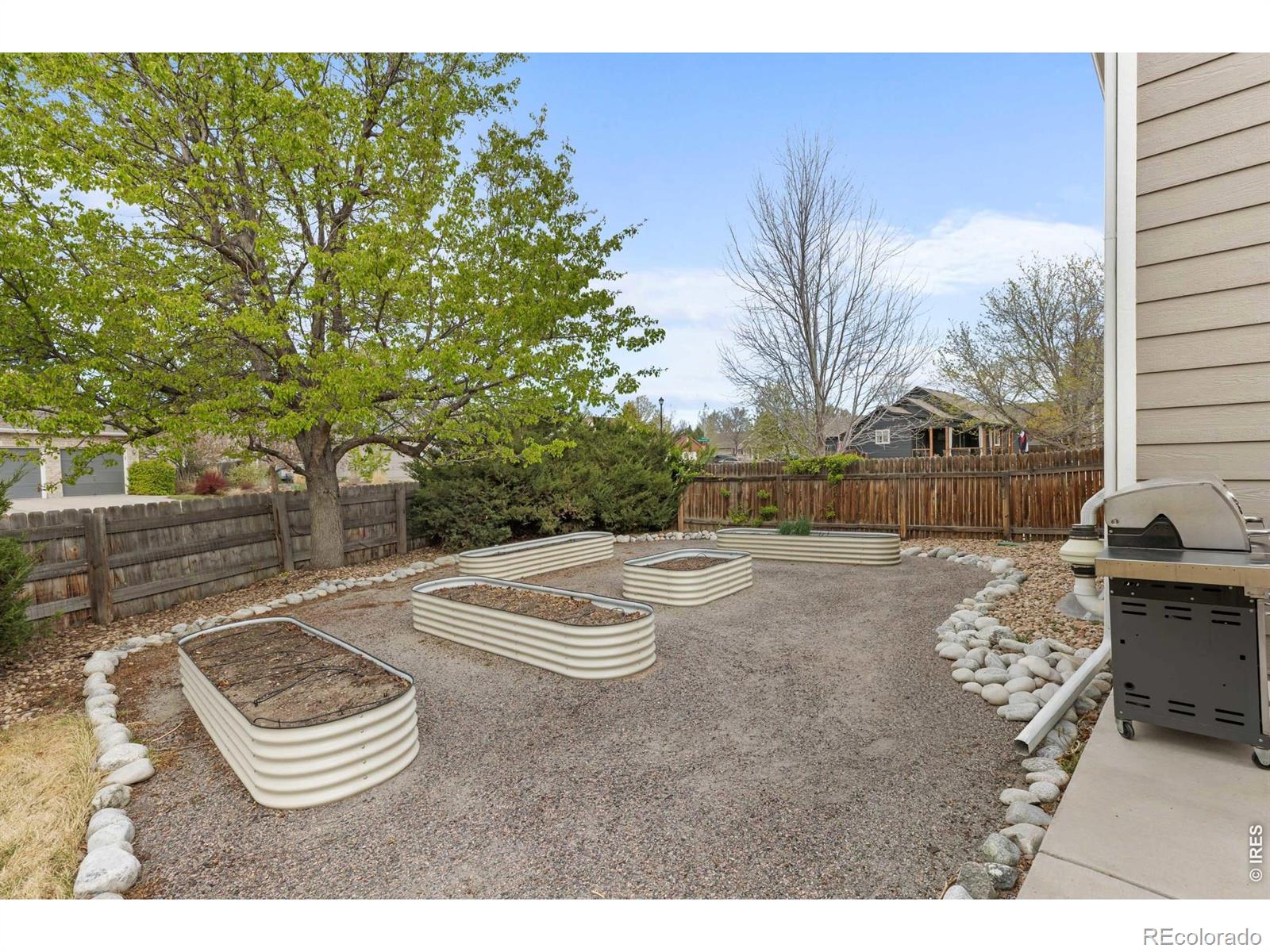 407 Maplewood Drive