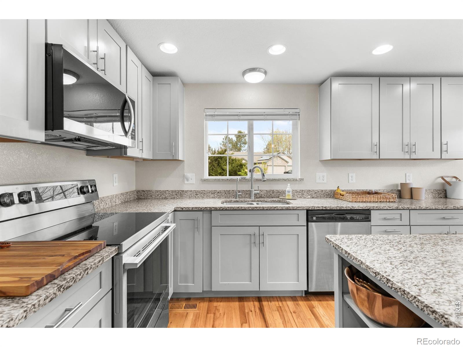 407 Maplewood Drive